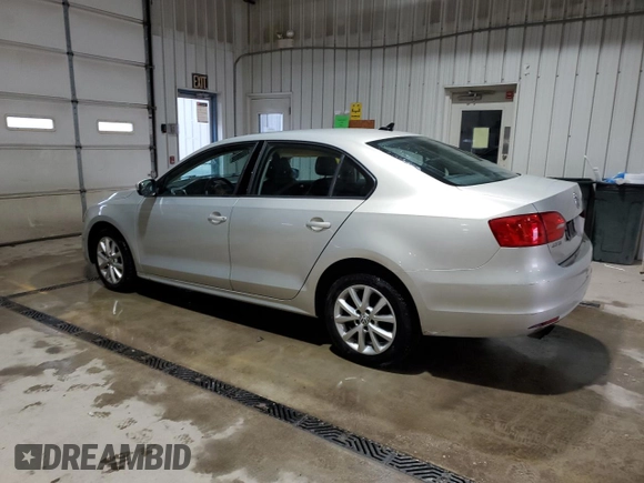 2011 Volkswagen Jetta Sedan SE w/Convenience & Sunroof PZEV with VIN 3VWDZ7AJ1BM363105, listed as a Copart auction lot 52746715 with 189,676 mi miles and Salvage Title. Bid and sale history available at carsss.com. Image 2.