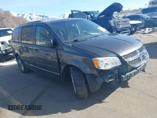 2016 Dodge Grand Caravan SXT with VIN 2C4RDGCG2GR265774, listed as a IAAI auction lot 41763444 with 142,700 mi miles. Bid and sale history available at carsss.com. Image 1.