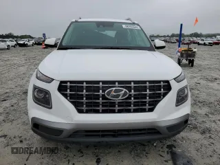 2021 Hyundai Venue SEL with VIN KMHRC8A32MU085231, listed as a Copart auction lot 58205545 with 41,105 mi miles and Salvage title. Bid and sale history available at DreamBid. Image 5.