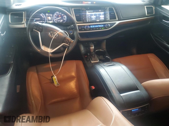 2018 Toyota Highlander Hybrid Limited with VIN 5TDDGRFH8JS038203, listed as a Copart auction lot 57335035 with 66,269 mi miles and Salvage title. Bid and sale history available at DreamBid. Image 8.
