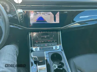 2024 Audi Q7 Premium Plus with VIN WA1LXBF78RD006198, listed as a Copart auction lot 43854945 with 31,863 mi miles and Clean title. Bid and sale history available at DreamBid. Image 10.