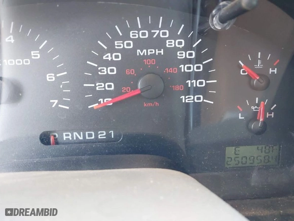 2004 Ford F-150 XL with VIN 1FTPX12544NB76406, listed as a IAAI auction lot 41396355 with 250,958 mi miles. Bid and sale history available at carsss.com. Image 7.