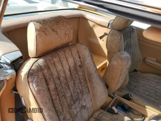1988 Mercedes-Benz 560 SL with VIN WDBBA48D0JA086361, listed as a Copart auction lot 77939174 with 102,389 mi miles and Salvage Title. Bid and sale history available at carsss.com. Image 10.