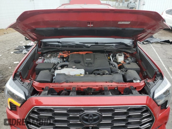 2024 Toyota Sequoia SR5 with VIN 7SVAAABA8RX022013, listed as a Copart auction lot 82643514 with 17,277 mi miles and Salvage Title. Bid and sale history available at carsss.com. Image 13.