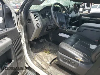 2016 Ford F-350 Platinum with VIN 1FT8W3BT2GEB89869, listed as a Copart auction lot 61044644 with 212,620 mi miles and Salvage Title. Bid and sale history available at DreamBid. Image 8.