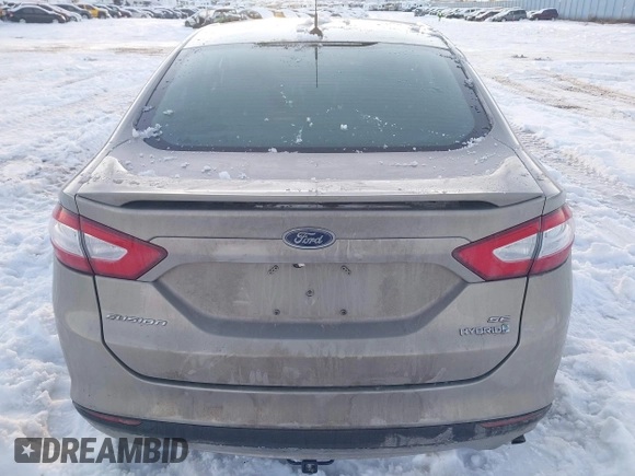 2016 Ford Fusion SE Hybrid with VIN 3FA6P0LU8GR127311, listed as a IAAI auction lot 41242945 with 1 mi miles. Bid and sale history available at carsss.com. Image 17.