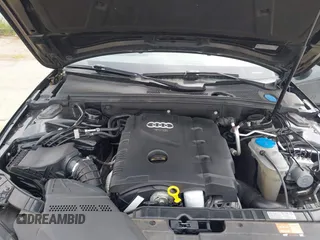 2011 Audi A4 Premium z VIN WAUAFAFL0BN040110, wystawiony jako IAAI lot #41990720 z przebiegiem 107 016 mil mil oraz . Historia ofert i sprzedaży dostępna na DreamBid. Obrazek 10.