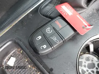 2018 Dodge Durango GT z VIN 1C4RDHDG7JC461505, wystawiony jako IAAI lot #41898773 z przebiegiem 107 851 mil mil oraz . Historia ofert i sprzedaży dostępna na DreamBid. Obrazek 11.