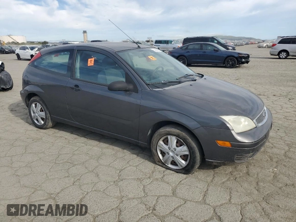 2005 Ford Focus S with VIN 3FAFP31N85R145706, listed as a Copart auction lot 52822925 with Not Provided miles and Clean Title. Bid and sale history available at carsss.com. Image 4.