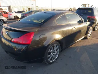 2008 Infiniti G37 Coupe Journey with VIN JNKCV64EX8M129180, listed as a IAAI auction lot 41413793 with Not Provided miles. Bid and sale history available at carsss.com. Image 4.