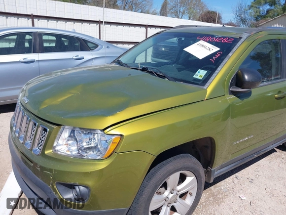 2012 Jeep Compass Latitude with VIN 1C4NJCEB9CD688401, listed as a IAAI auction lot 41801282 with 154,059 mi miles and . Bid and sale history available at carsss.com. Image 6.