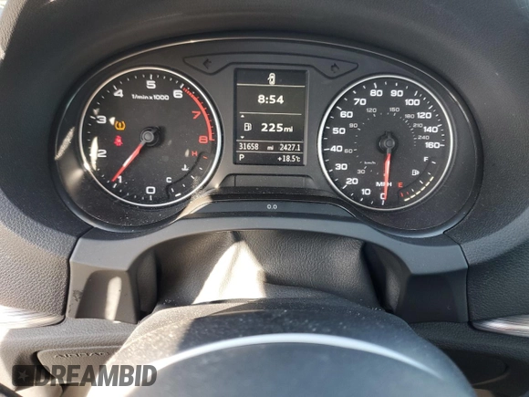 2015 Audi A3 Premium Plus with VIN WAUEFGFF5F1021242, listed as a Copart auction lot 55967015 with 31,658 mi miles and Salvage title. Bid and sale history available at DreamBid. Image 9.