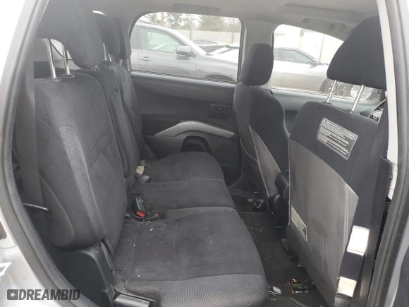 2007 Mitsubishi Outlander LS with VIN JA4MT31X37U013702, listed as a Copart auction lot 47644145 with 217,658 mi miles and Salvage Title. Bid and sale history available at carsss.com. Image 11.
