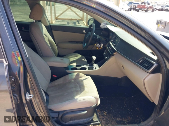 2016 Kia Optima LX with VIN 5XXGT4L36GG019499, listed as a IAAI auction lot 42036517 with 89,375 mi miles. Bid and sale history available at carsss.com. Image 5.