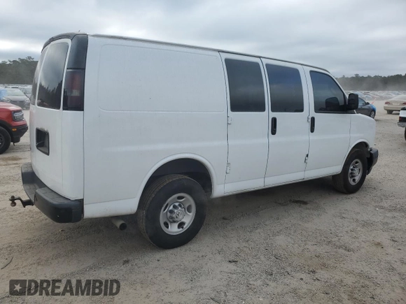 2020 Chevrolet Express Cargo Van with VIN 1GCWGAFP1L1222447, listed as a Copart auction lot 50276255 with 231,512 mi miles and Salvage Title. Bid and sale history available at carsss.com. Image 3.