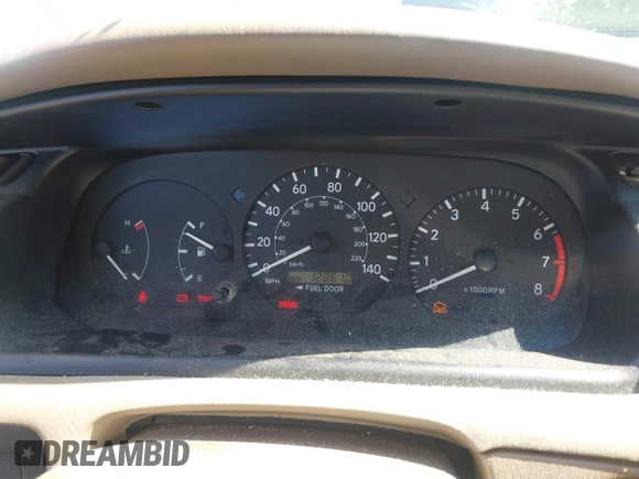 2001 Toyota Camry CE z VIN 4T1BG22K01U053432, wystawiony jako IAAI lot #42257822 z przebiegiem 128 610 mil mil oraz . Historia ofert i sprzedaży dostępna na DreamBid. Obrazek 7.
