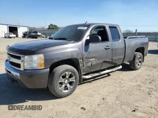2010 Chevrolet Silverado 1500 LT with VIN 1GCSCSE04AZ137556, listed as a Copart auction lot 47371265 with 234,010 mi miles and Clean Title. Bid and sale history available at DreamBid. Image 1.
