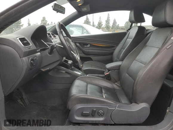 2010 Volkswagen Eos Komfort с VIN WVWBA7AH1AV016859, выставлен на аукционе Copart как лот 49053605 с пробегом 98 557 миль миль и Чистый • Clean title. История ставок и продаж доступна на DreamBid. Изображение 7.