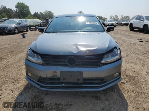 2018 Volkswagen Jetta SE Sport with VIN 3VWD17AJ3JM231890, listed as a Copart auction lot 60259285 with 43,048 mi miles and Salvage title. Bid and sale history available at DreamBid. Image 5.