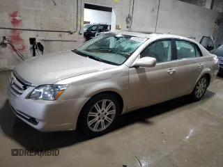 2006 Toyota Avalon XL z VIN 4T1BK36B06U078661, wystawiony jako Copart lot #58355355 z przebiegiem 136 074 mil mil oraz Szkoda całkowita • Salvage title. Historia ofert i sprzedaży dostępna na DreamBid. Obrazek 1.