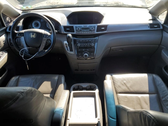 2013 Honda Odyssey Touring with VIN 5FNRL5H90DB028659, listed as a Copart auction lot 46602375 with 285,366 mi miles and Clean Title. Bid and sale history available at carsss.com. Image 8.