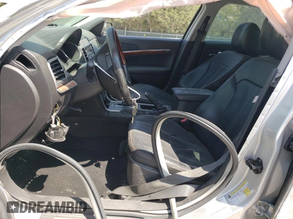 2010 Lincoln MKZ with VIN 3LNHL2GC8AR625426, listed as a Copart auction lot 49072165 with 137,961 mi miles and Salvage Title. Bid and sale history available at DreamBid. Image 7.