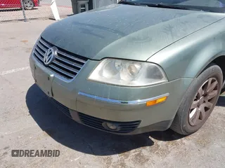 2003 Volkswagen Passat GLS z VIN WVWVD63B93E166356, wystawiony jako IAAI lot #41963408 z przebiegiem 201 788 mil mil oraz . Historia ofert i sprzedaży dostępna na DreamBid. Obrazek 6.