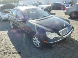 2002 Mercedes-Benz C with VIN WDBRF61J82F200560, listed as a Copart auction lot 52525265 with 122,066 mi miles and Clean Title. Bid and sale history available at carsss.com. Image 4.