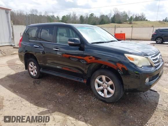 2011 Lexus GX 460 z VIN JTJBM7FX2B5033854, wystawiony jako IAAI lot #41772570 z przebiegiem 209 582 mil mil oraz . Historia ofert i sprzedaży dostępna na DreamBid. Obrazek 1.