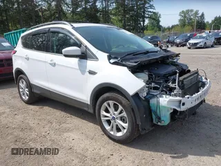2018 Ford Escape SE with VIN 1FMCU9GD8JUB14879, listed as a IAAI auction lot 42156044 with 91,304 mi miles. Bid and sale history available at carsss.com. Image 1.