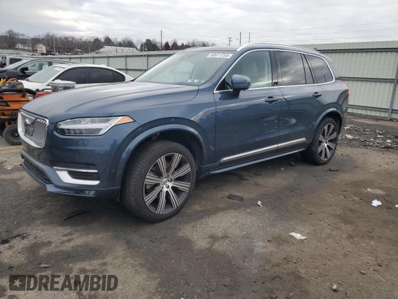 2023 Volvo XC90 Ultimate with VIN YV4062PA0P1994451, listed as a Copart auction lot 88071755 with 21,464 mi miles and Salvage Title. Bid and sale history available at carsss.com. Image 1.