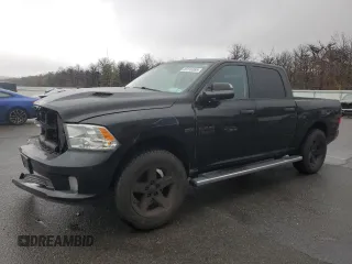 2016 Ram 1500 Express z VIN 1C6RR7KT9GS113240, wystawiony jako Copart lot #49110365 z przebiegiem 44 948 mil mil oraz Szkoda całkowita • Salvage title. Historia ofert i sprzedaży dostępna na DreamBid. Obrazek 1.
