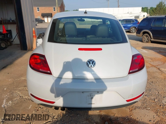 2017 Volkswagen Beetle Fleet with VIN 3VWF17AT7HM624005, listed as a IAAI auction lot 42595911 with 75,332 mi miles and . Bid and sale history available at DreamBid. Image 16.