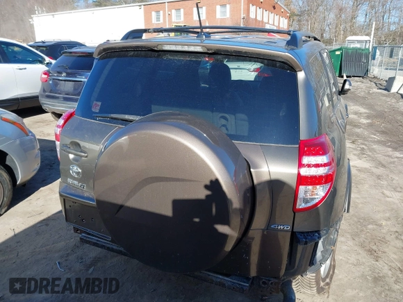 2011 Toyota RAV4 Ltd with VIN 2T3DK4DV0BW060285, listed as a IAAI auction lot 41677068 with 61,636 mi miles. Bid and sale history available at carsss.com. Image 17.
