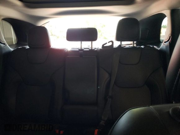2019 Jeep Cherokee Limited with VIN 1C4PJMDX0KD480367, listed as a Copart auction lot 63524695 with 62,037 mi miles and Salvage title. Bid and sale history available at DreamBid. Image 10.