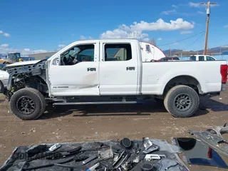 2018 Ford Super Duty F-250 SRW XL with VIN 1FT7W2BT0JEB96817, listed as a IAAI auction lot 41697434 with 58,434 mi miles. Bid and sale history available at carsss.com. Image 15.