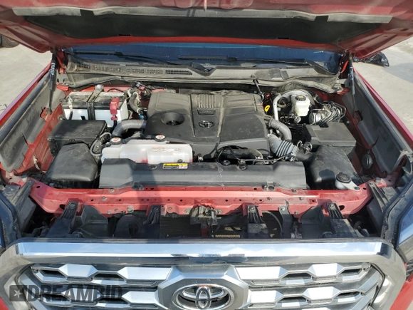 2022 Toyota Tundra 1794 Edition with VIN 5TFMA5DB6NX014927, listed as a Copart auction lot 43013915 with 67,289 mi miles and Salvage title. Bid and sale history available at DreamBid. Image 11.