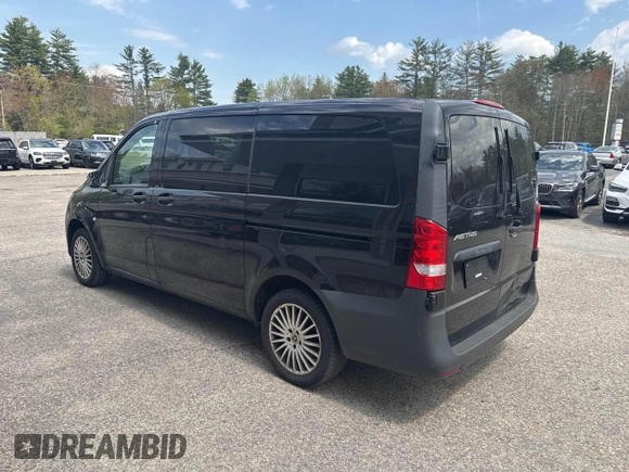 2020 Mercedes-Benz Metris with VIN W1WV0FEY7L3748338, listed as a IAAI auction lot 42196115 with 221,412 mi miles and . Bid and sale history available at DreamBid. Image 3.