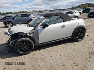 2012 MINI Roadster S with VIN WMWSY3C57CT144767, listed as a Copart auction lot 76274884 with 44,896 mi miles and Clean Title. Bid and sale history available at DreamBid. Image 1.