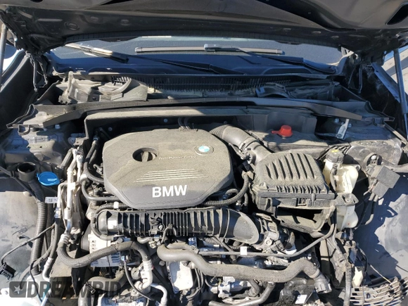 2018 BMW X1 xDrive28i with VIN WBXHT3C34J5K30584, listed as a Copart auction lot 44604363 with 42,208 mi miles. Bid and sale history available at carsss.com. Image 12.