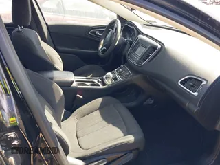 2016 Chrysler 200 Limited with VIN 1C3CCCAB4GN120262, listed as a IAAI auction lot 41753876 with 157,778 mi miles. Bid and sale history available at carsss.com. Image 5.