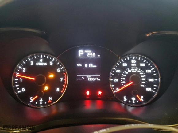 2017 Kia Forte LX with VIN 3KPFK4A7XHE138915, listed as a Copart auction lot 44567925 with 136,517 mi miles and Salvage Title. Bid and sale history available at carsss.com. Image 9.