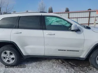 2017 Jeep Grand Cherokee Laredo with VIN 1C4RJFAG3HC688623, listed as a IAAI auction lot 41561414 with 75,407 mi miles. Bid and sale history available at carsss.com. Image 13.