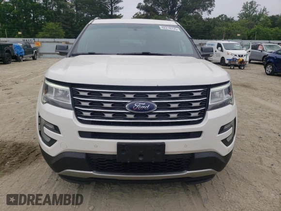 2017 Ford Explorer XLT z VIN 1FM5K8D85HGA31323, wystawiony jako Copart lot #62210725 z przebiegiem 135 643 mil mil oraz Szkoda całkowita • Salvage title. Historia ofert i sprzedaży dostępna na DreamBid. Obrazek 5.