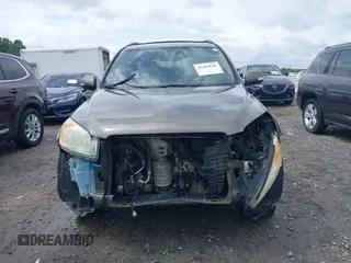 2012 Toyota RAV4 Limited с VIN 2T3DF4DV7CW196161, выставлен на аукционе IAAI как лот 42469616 с пробегом 256 251 миль миль и . История ставок и продаж доступна на DreamBid. Изображение 13.