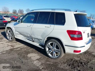 2012 Mercedes-Benz GLK-Class GLK 350 with VIN WDCGG8HB5CF806880, listed as a IAAI auction lot 41600127 with 101,780 mi miles. Bid and sale history available at carsss.com. Image 3.