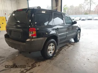 2007 Ford Escape XLS with VIN 1FMYU92Z77KA40092, listed as a IAAI auction lot 41983472 with 138,827 mi miles and . Bid and sale history available at DreamBid. Image 4.