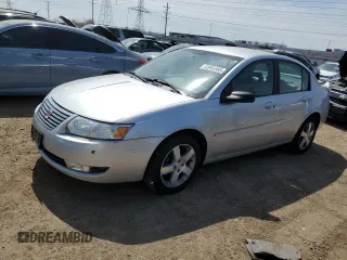 2006 Saturn ION z VIN 1G8AL58B06Z108647, wystawiony jako Copart lot #52955985 z przebiegiem 77 170 mil mil oraz Tytuł czysty. Historia ofert i sprzedaży dostępna na DreamBid. Obrazek 1.