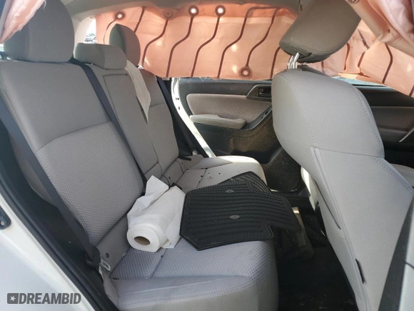 2018 Subaru Forester Premium with VIN JF2SJAECXJH601211, listed as a Copart auction lot 48759545 with 47,568 mi miles and Salvage Title. Bid and sale history available at carsss.com. Image 11.