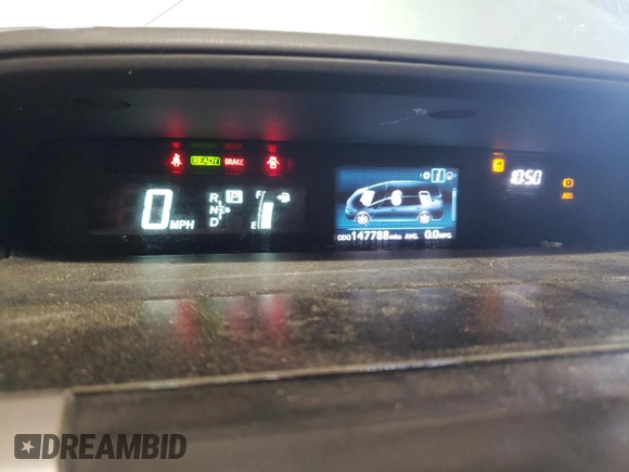 2016 Toyota Prius Two z VIN JTDZN3EU0GJ055395, wystawiony jako Copart lot #54320825 z przebiegiem 147 788 mil mil oraz Szkoda całkowita • Salvage title. Historia ofert i sprzedaży dostępna na DreamBid. Obrazek 9.